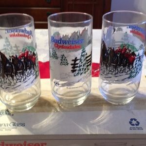 Budweiser Clydesdales 8 pc set glasses